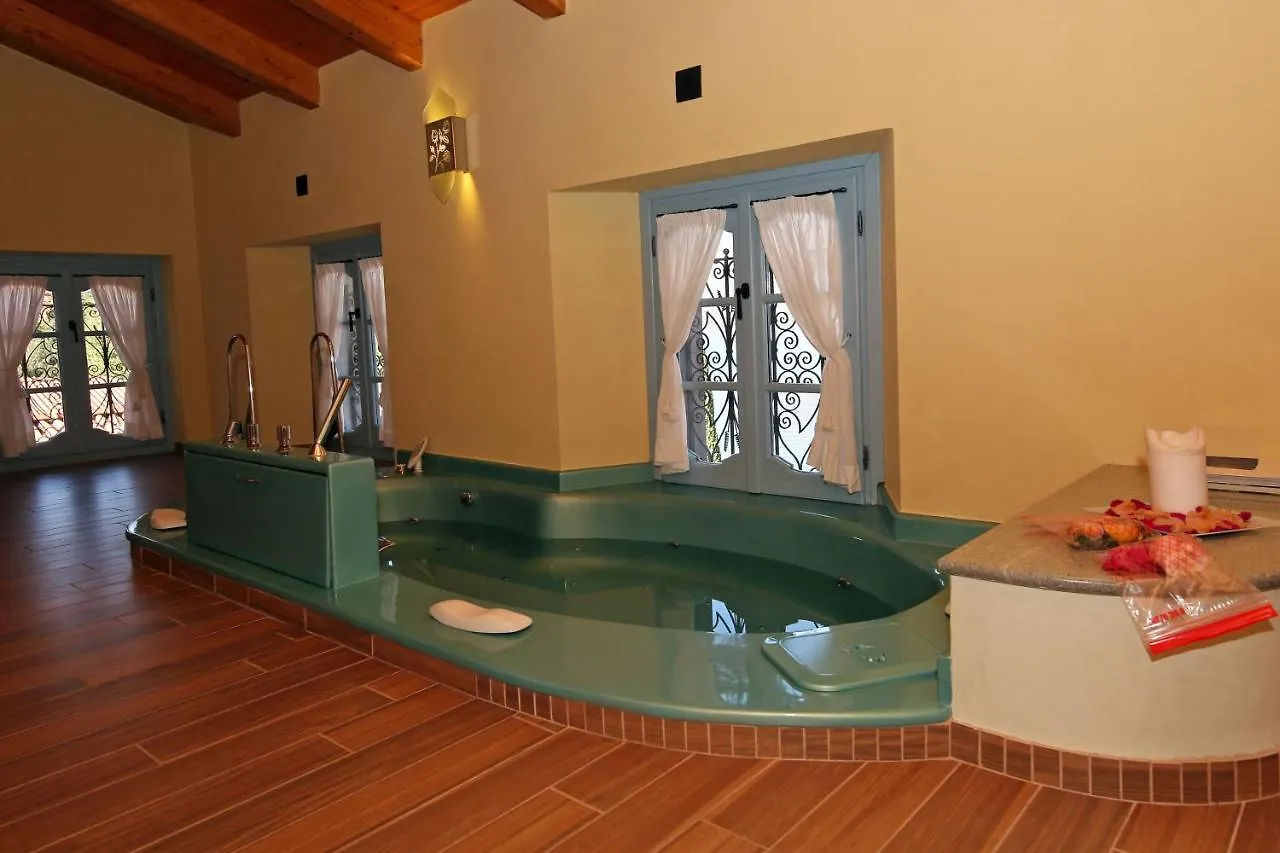 Palazzo Del Vicere Aparthotel Lezzeno