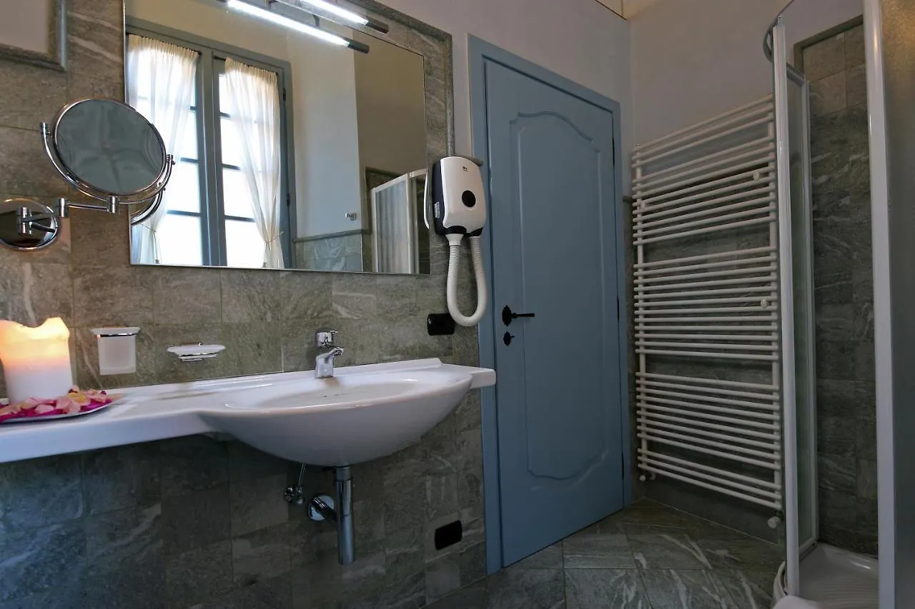 Palazzo Del Vicere Aparthotel Lezzeno