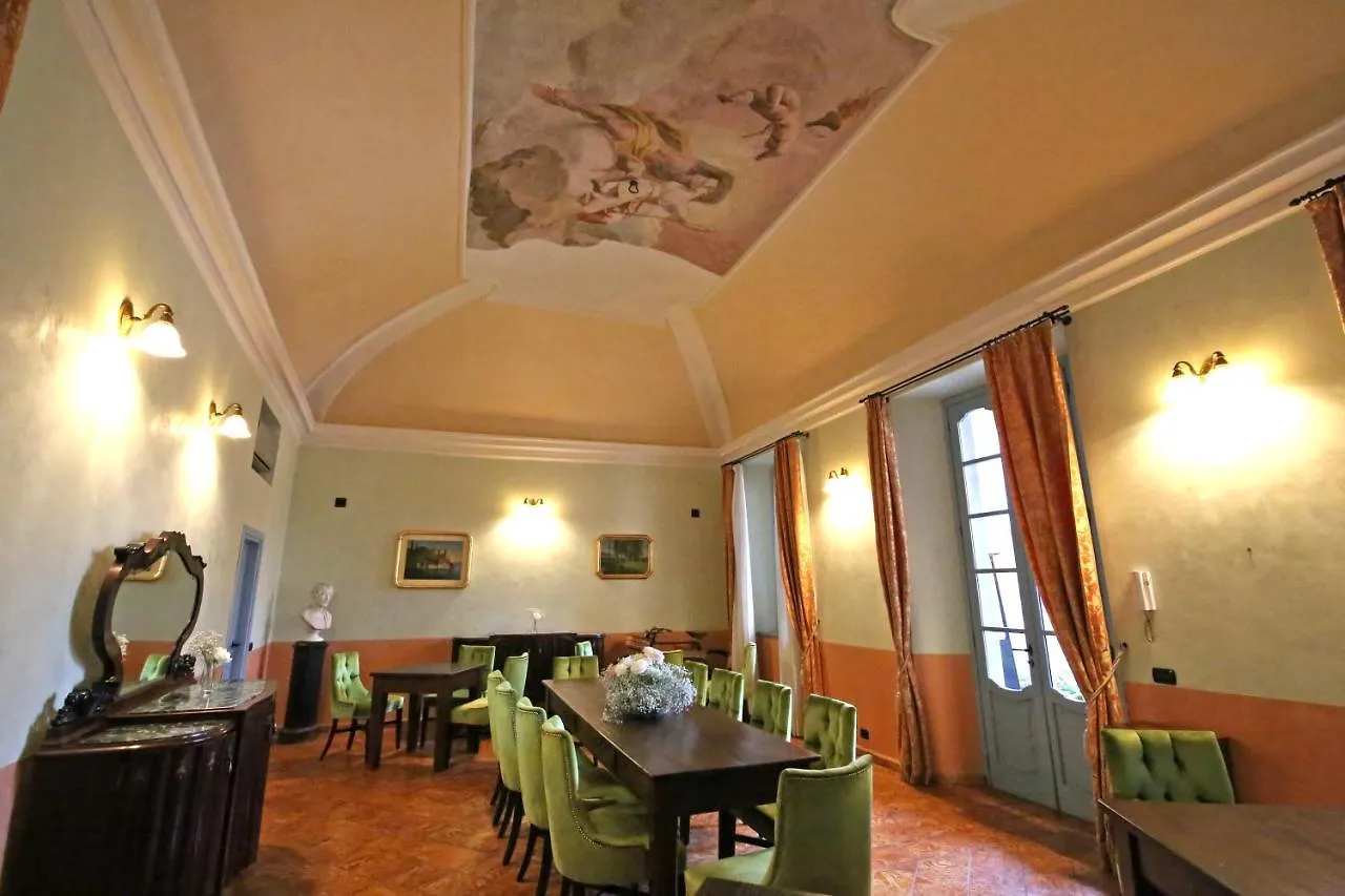 Palazzo Del Vicere Aparthotel Lezzeno