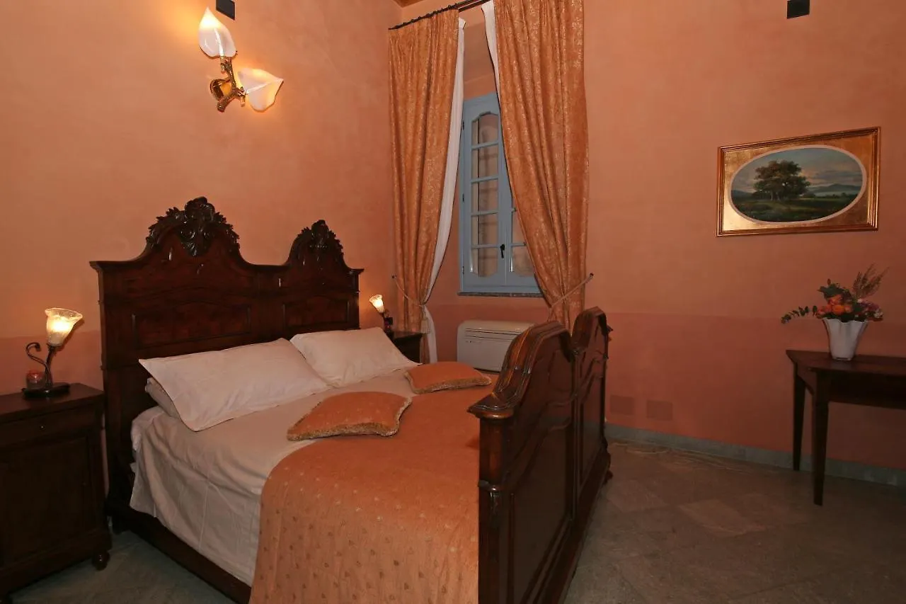 Palazzo Del Vicere Aparthotel Lezzeno Italy