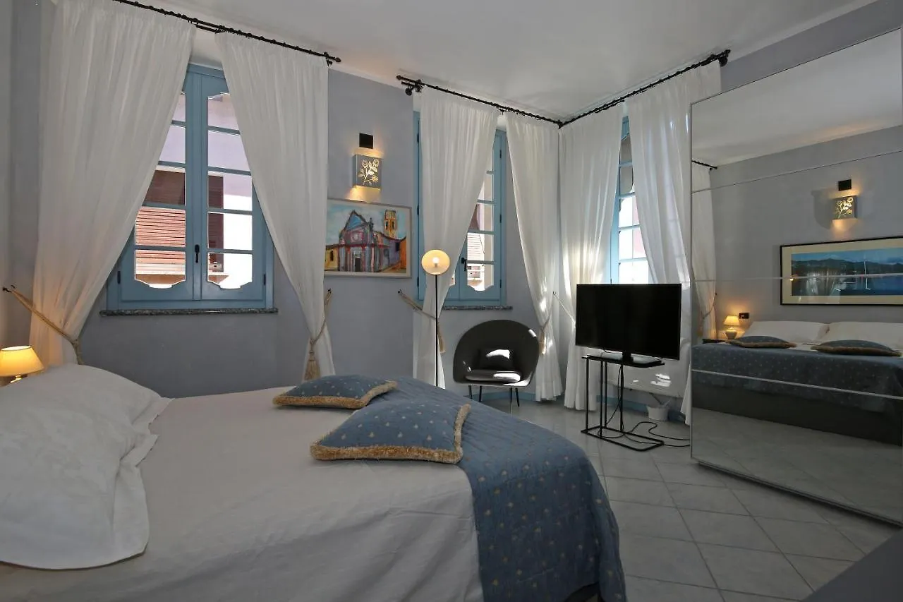 Palazzo Del Vicere Aparthotel Lezzeno