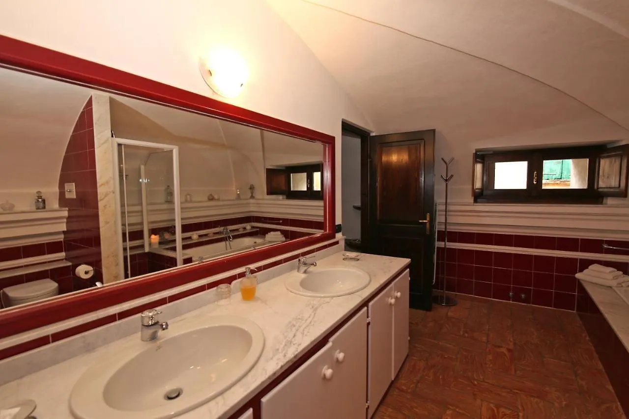 Palazzo Del Vicere Aparthotel Lezzeno
