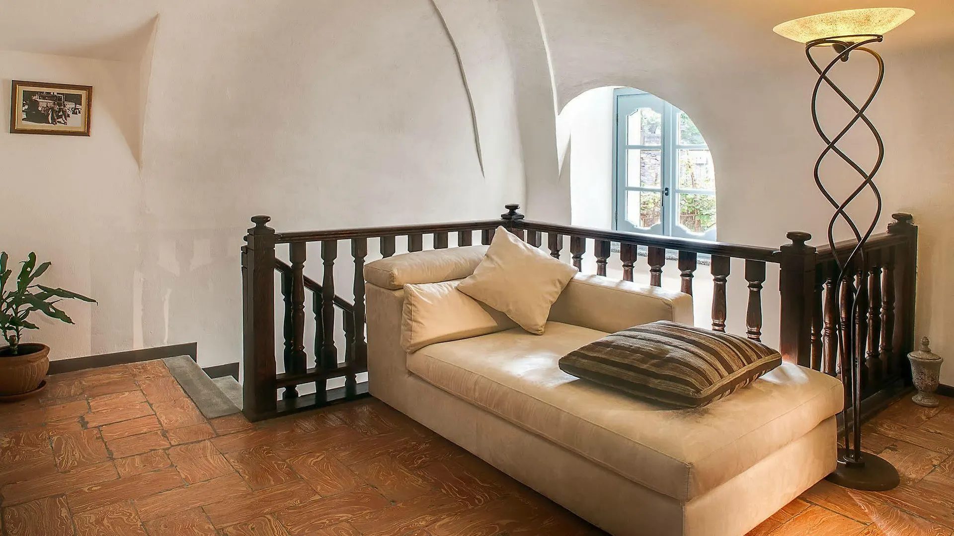 Palazzo Del Vicere Aparthotel Lezzeno