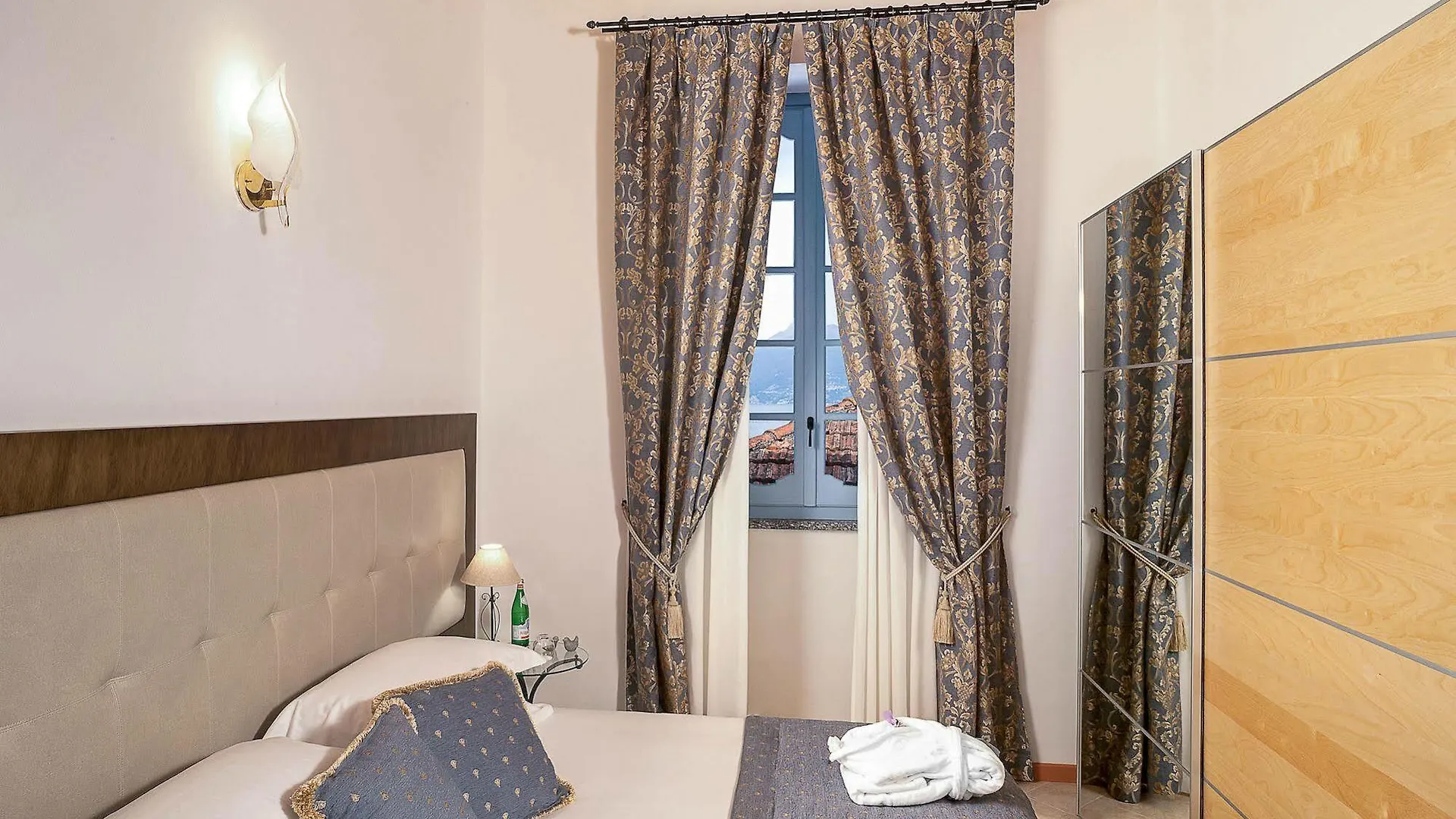 Palazzo Del Vicere Aparthotel Lezzeno