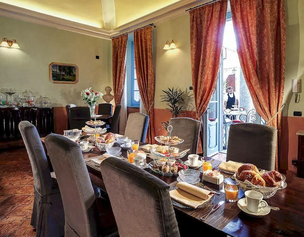 Palazzo Del Vicere Aparthotel Lezzeno