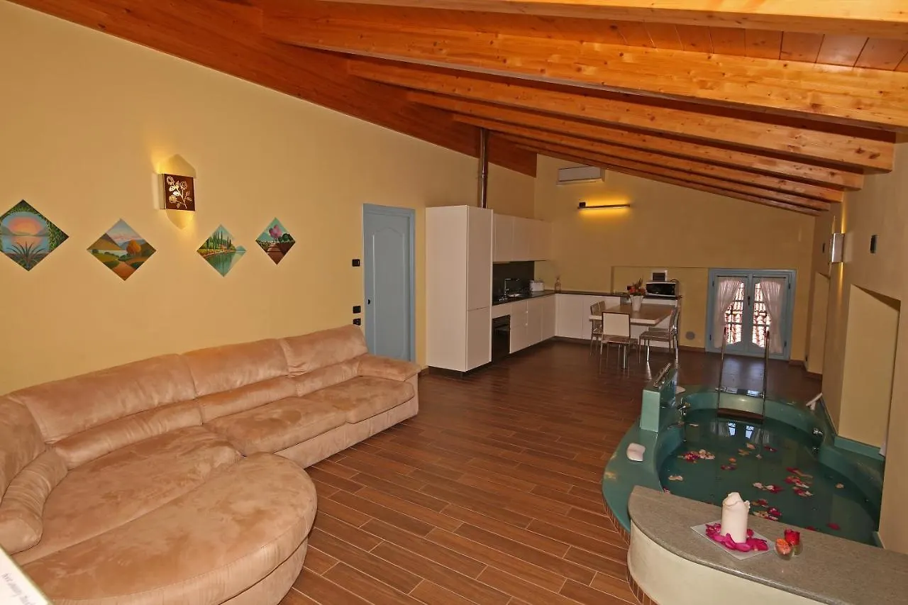 Palazzo Del Vicere Aparthotel Lezzeno